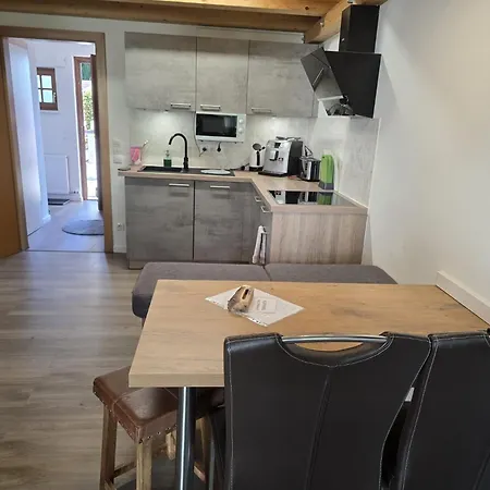 Knusperhaus Mit Garten Salzburg