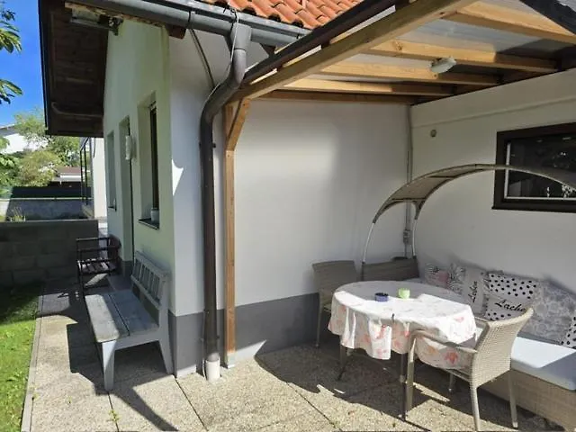 Knusperhaus Mit Garten Dom wakacyjny